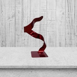 sculpture métal abstraite rouge