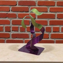 sculpture abstraite métal vert violet