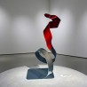 sculpture abstraite métal rouge noir