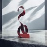 sculpture abstraite métal rouge