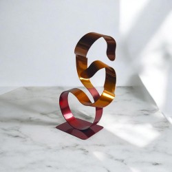 sculpture abstraite contemporaine métal rouge et orange