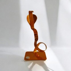 sculpture abstraite cobra orange