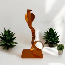 sculpture abstraite cobra orange