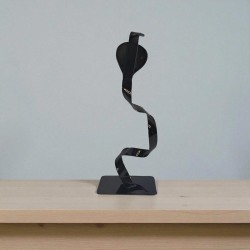 sculpture abstraite cobra noir
