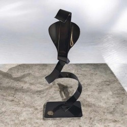 sculpture abstraite cobra noir