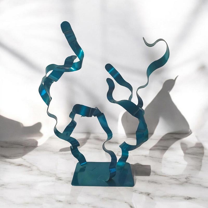 sculpture abstraite métal bleu turquoise