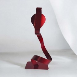sculpture cobra stylisé rouge
