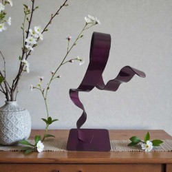 sculpture abstraite métal violet