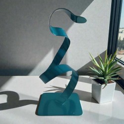 Sculpture abstraite bleu turquoise