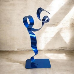 sculpture abstraite métal bleu marine