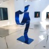 sculpture abstraite métal bleu marine