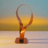 sculpture ruban de Mobius orange