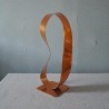 sculpture ruban de Mobius orange