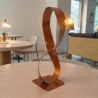 sculpture ruban de Mobius orange