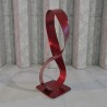 sculpture ruban de Mobius rouge