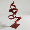 sculpture abstraite métal rouge