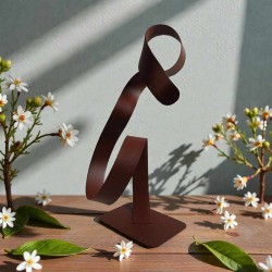 sculpture abstraite rouille