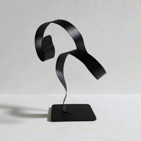sculpture abstraite noire