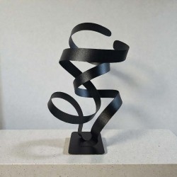 sculpture abstraite couleur noir