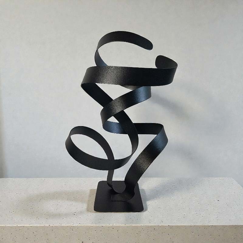 sculpture abstraite couleur noir
