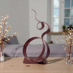 sculpture abstraite métal rouge