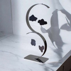 Sculpture abstraite en métal fait main gris chrome