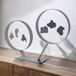 Objet décoratif fait main en métal chrome