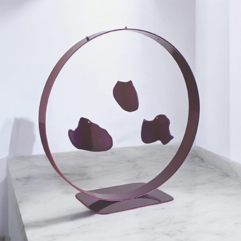 Sculpture abstraite métal violet