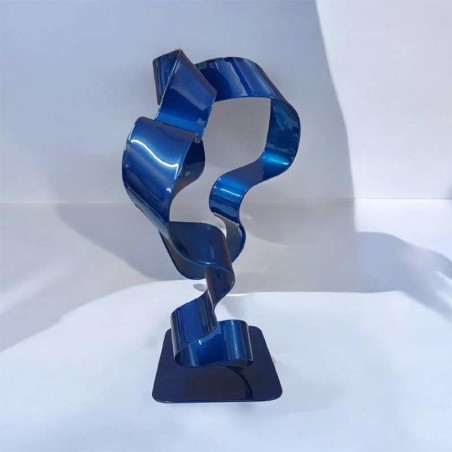 sculpture abstraite métal bleu marine sculpture abstraite métal bleu marine