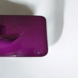 sculpture abstraite métal violet