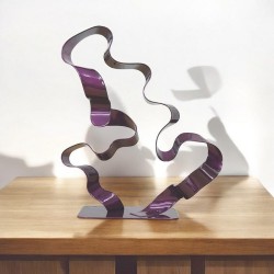 sculpture abstraite métal violet