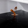 sculpture abstraite métal orange