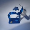 sculpture abstraite métal bleu