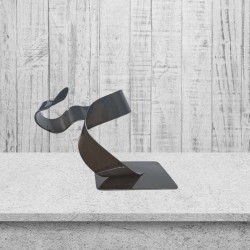 sculpture abstraite gris noir